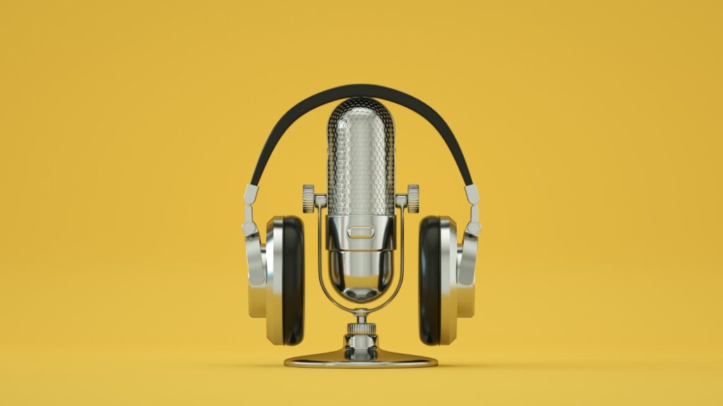 microphone with headphones